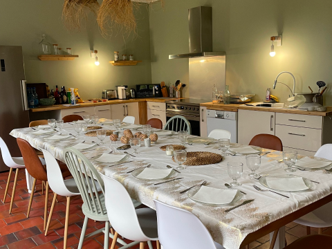 cuisine salle a manger du logis de bellevue